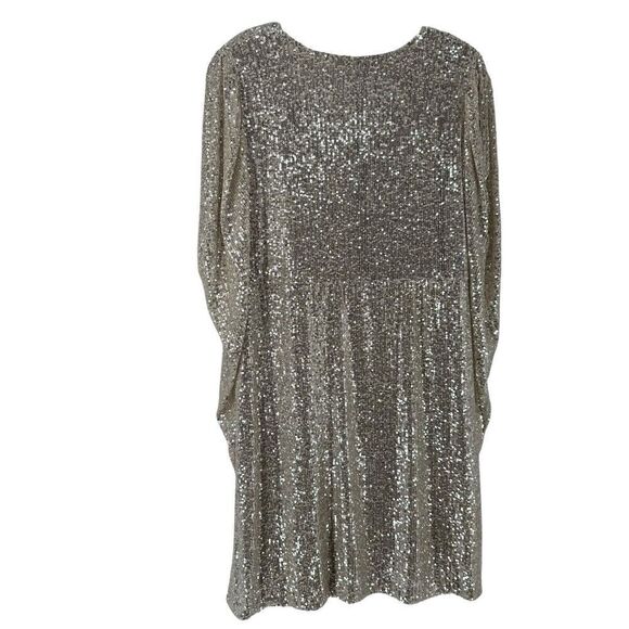 Cato Sequin Dress Size M Long Sleeve V Neck Cocktail Party Bling Concert Date - Picture 6 of 6
